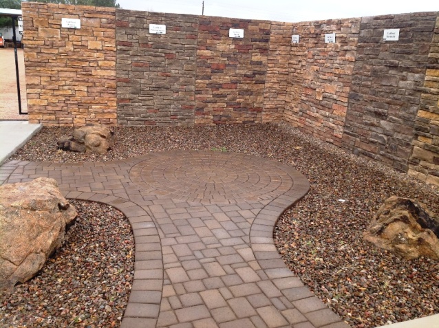 Territorial Walkway With 7ft. Circle Pavers | Centurion Stone Of Arizona
